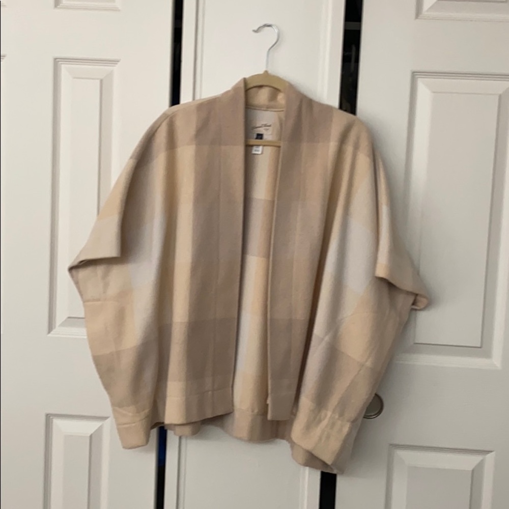 Universal Threads good co. Cape